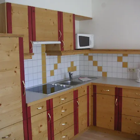 Gaestehaus Manuela - Familie Rantner Seefeld in Tirol