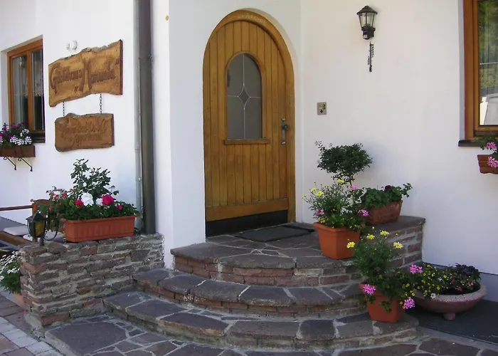 Guest house Gaestehaus Manuela - Familie Rantner 3*