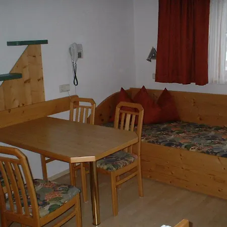 Gaestehaus Manuela - Familie Rantner Pensjonat 3*