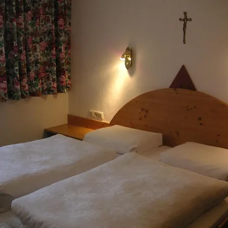 Pensjonat Gaestehaus Manuela - Familie Rantner Seefeld w Tirolu